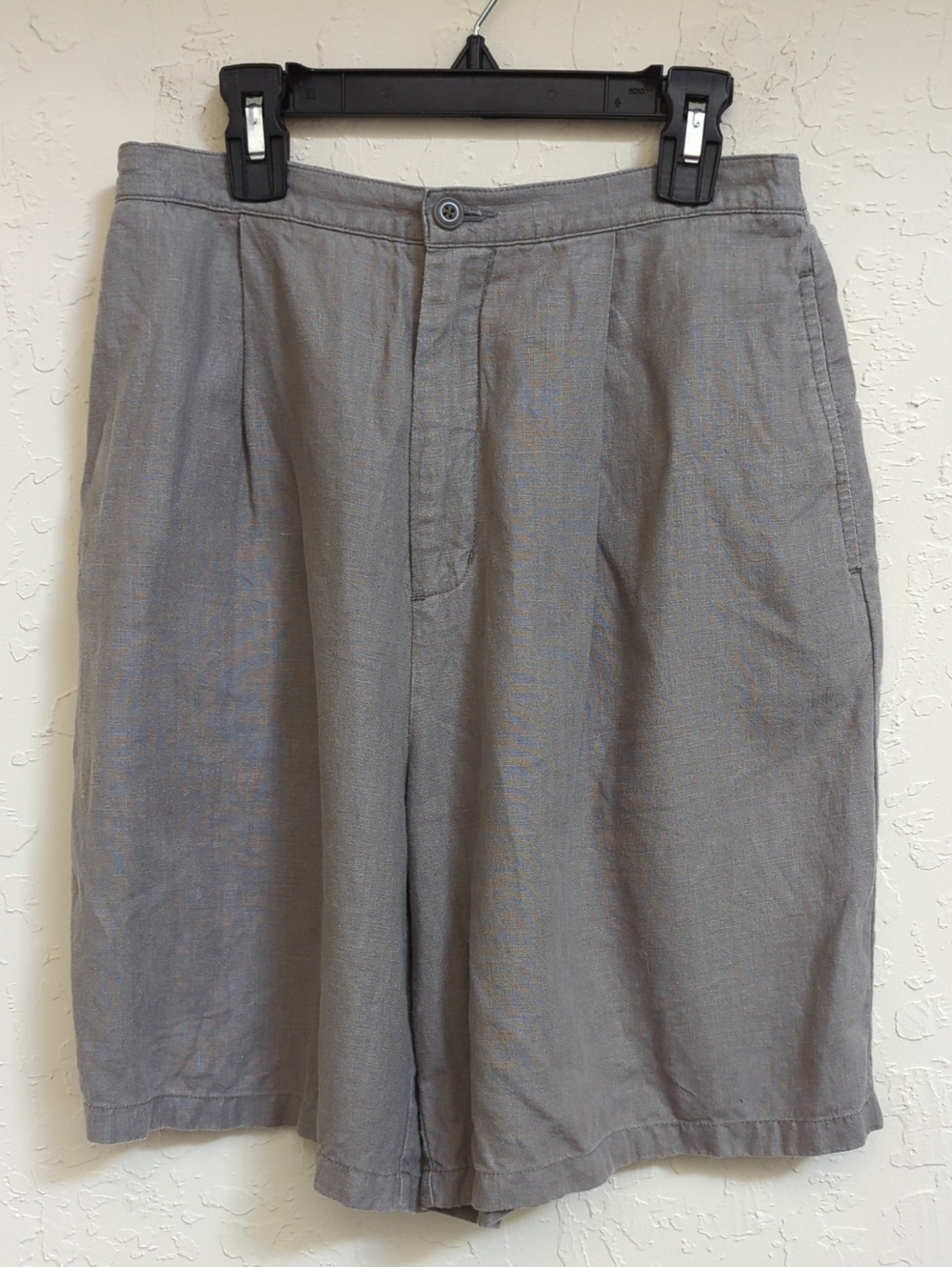 Eddie Bauer Vintage Olive Green Casual Pleated Linen Shorts Size 6